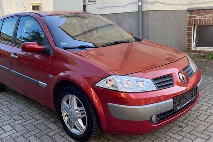 Renault Megane 129.000 km 1.490 &euro; Dresden 01139