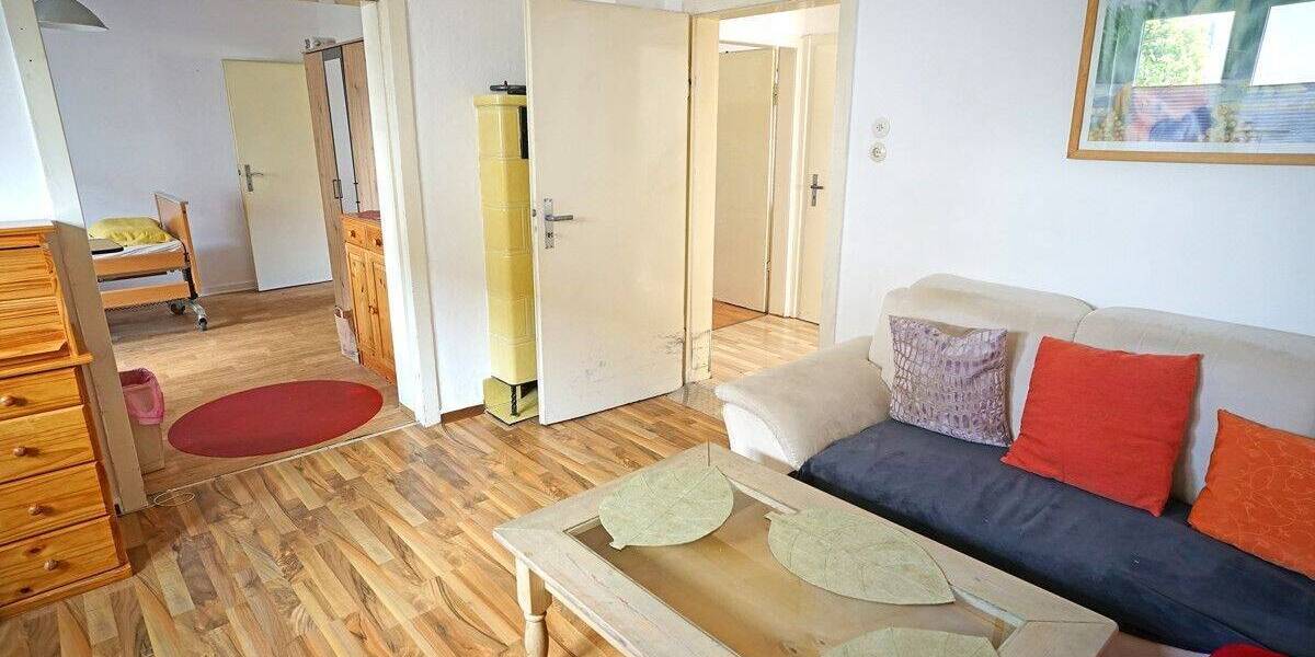 ZWEI DOPPELHAUSHÄLFTEN SUCHEN EINEN NEUEN EIGENTÜMER | OBERKAUFUNGEN 7 zimmer