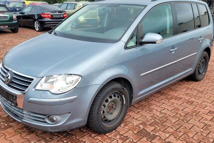VW Touran 183.493 km 4.500 € Halle (Westfalen) 33790