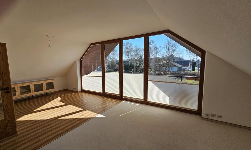 Dachgeschoßwohnung Oldenburg in Holstein - 2 Zimmer, 55 m&sup2;, 590&euro; | Angebot:26063286