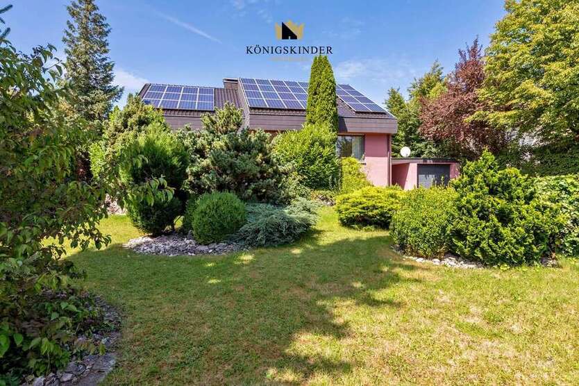 Haus zum Kaufen in Walddorfhäslach 749.000 € 240.01 m²