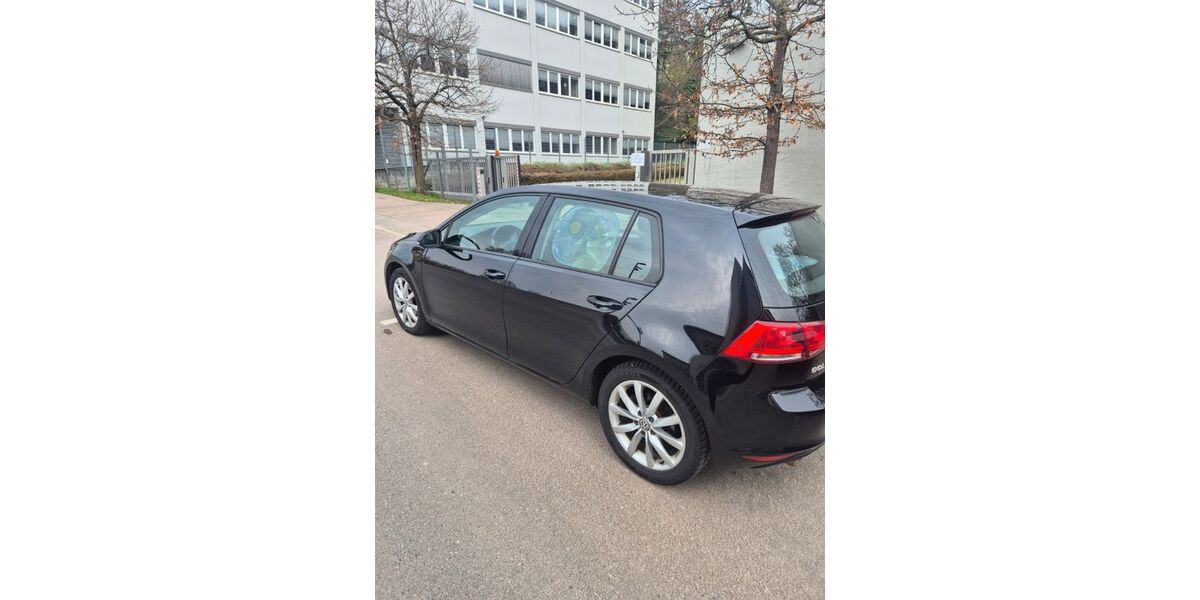 VW Golf 178.509 km 8.900 &euro; Stuttgart 70327
