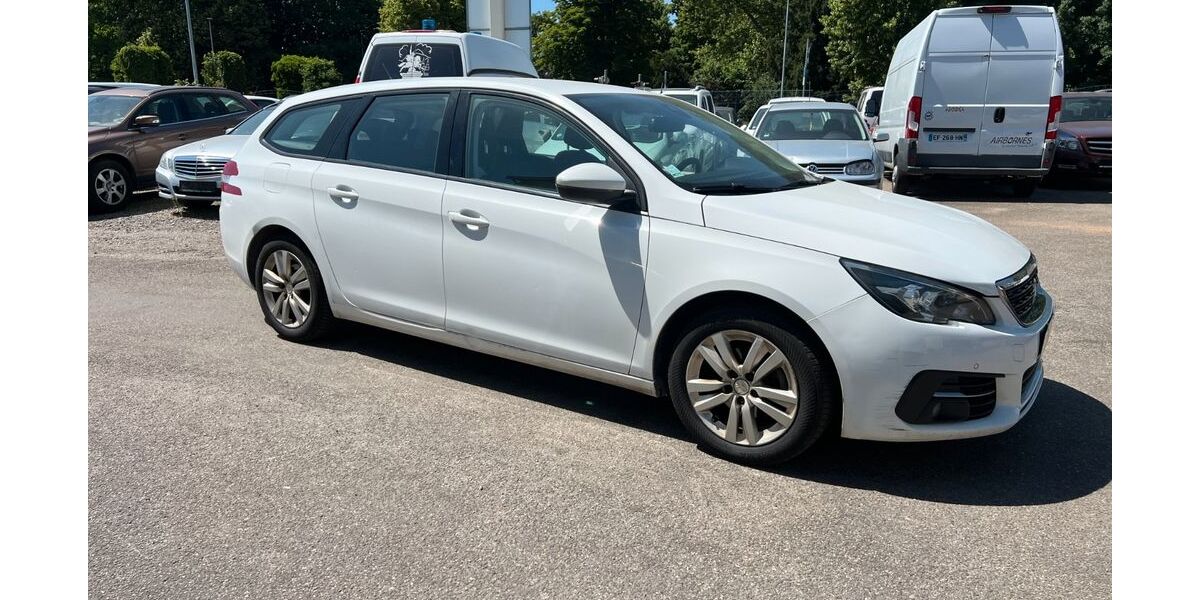 Peugeot 308 380.000 km 4.900 &euro; Lahr 77933