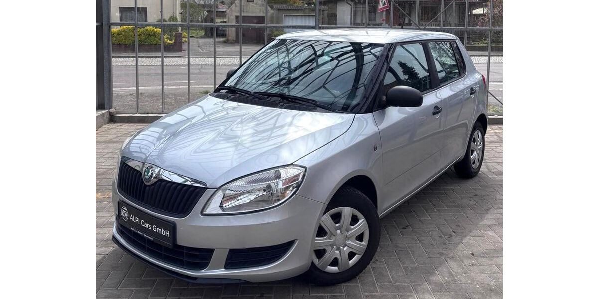 Skoda Fabia 122.256 km 4.350 &euro; Neumünster 24539