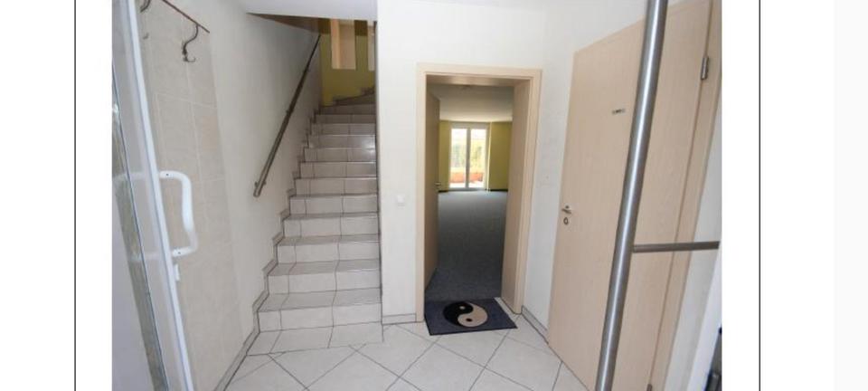 Reihenhaus Kaufering - 4 Zimmer, 124 m&sup2;, 1.990&euro; | Angebot:26417760
