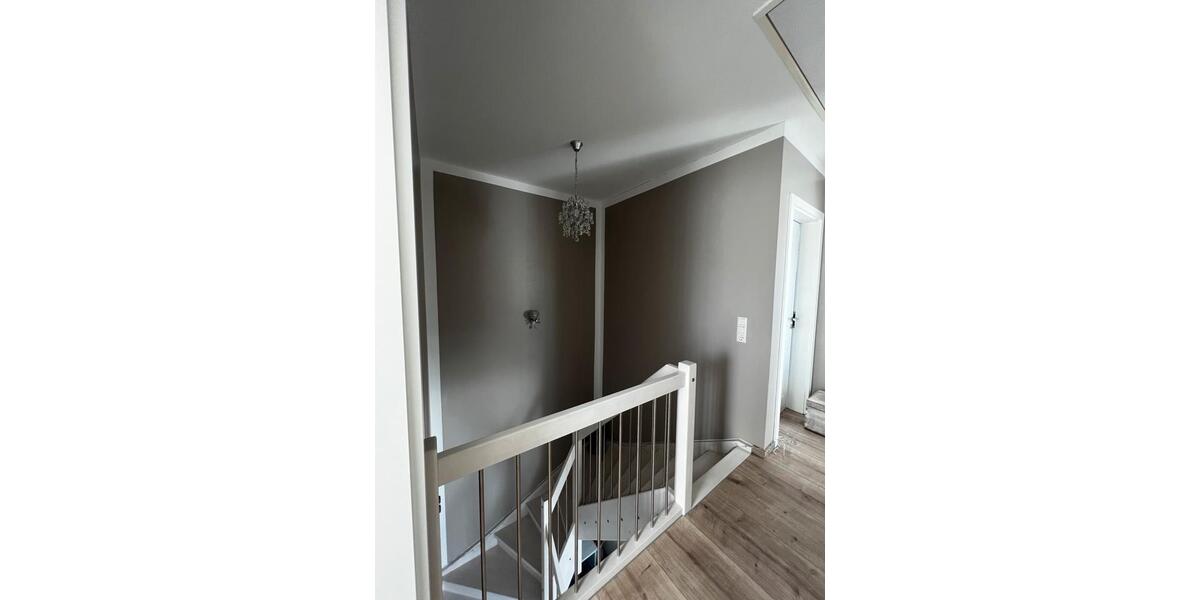 Doppelhaushälfte Bad Laasphe - 4.5 Zimmer, 109 m&sup2;, 379.000&euro; | Angebot:27264685