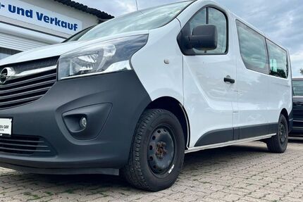 Opel Vivaro 99.609 km 16.999 &euro; Nordhausen 99734