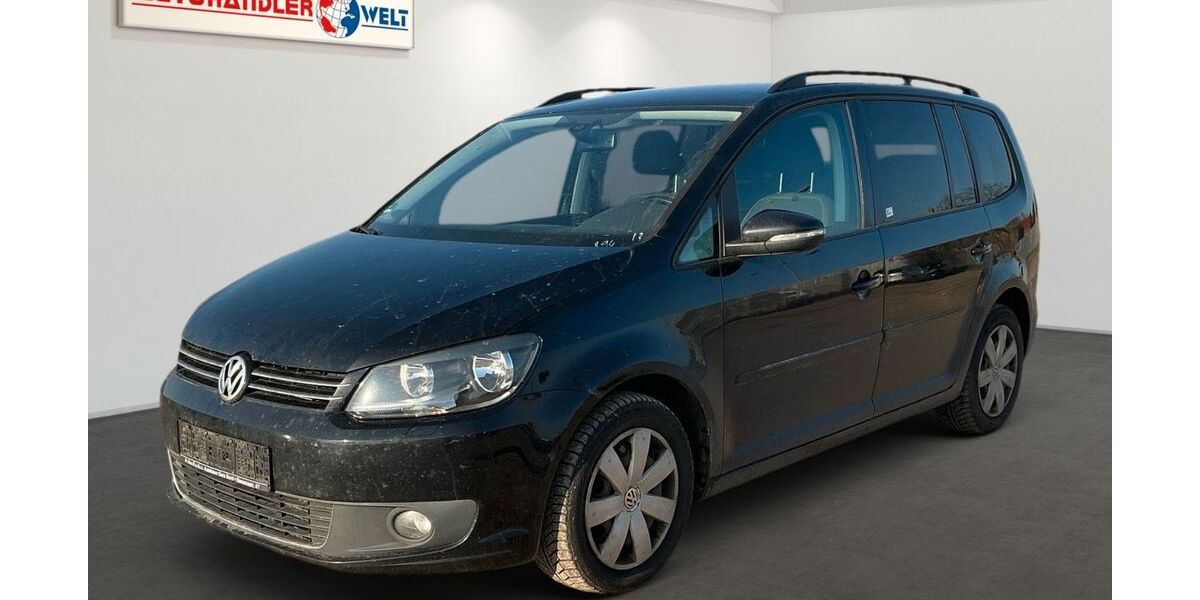 VW Touran 305.282 km 6.899 &euro; Brehna 06796