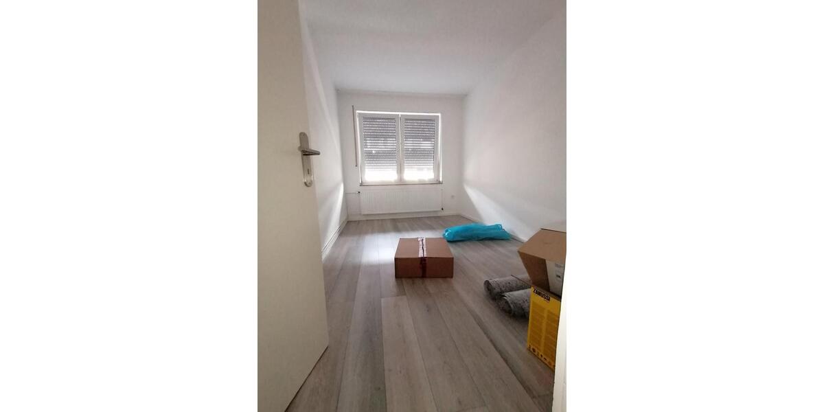 Etagenwohnung Hamm - 3 Zimmer, 73 m&sup2;, 695&euro; | Angebot:25050214