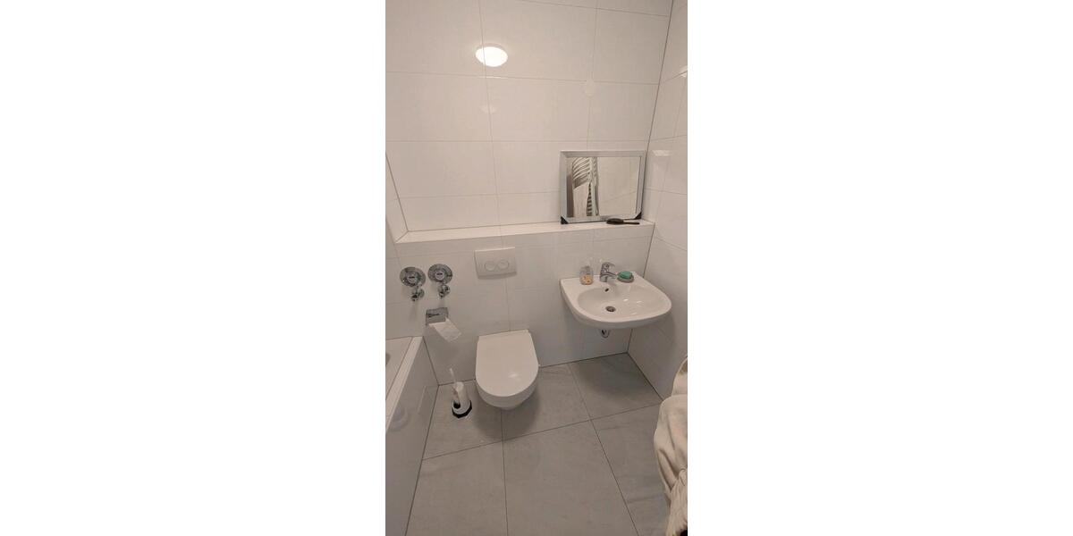 Etagenwohnung Villingen-Schwenningen Schwenningen - 1.5 Zimmer, 45 m&sup2;, 135.000&euro; | Angebot:27143046