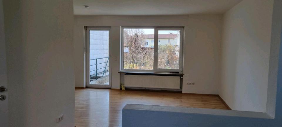 Reihenhaus Landshut Landshut-West - 4 Zimmer, 97 m&sup2;, 1.300&euro; | Angebot:25853599