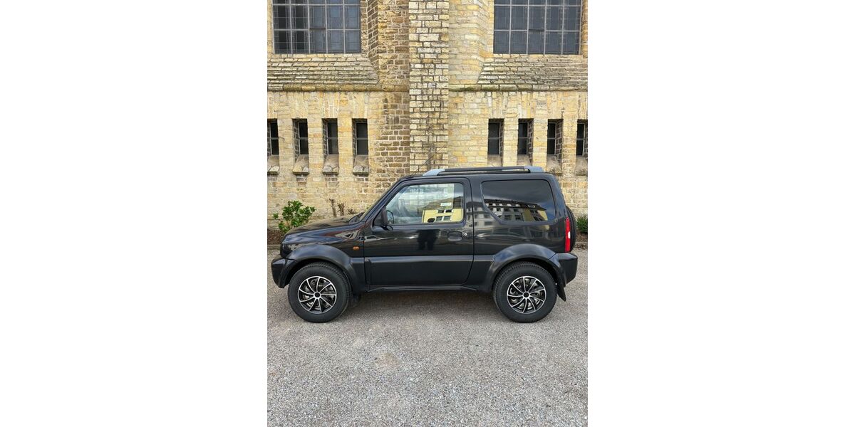 Suzuki Jimny 149.808 km 7.495 &euro; Osnabrück 49082