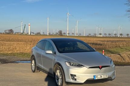 Tesla Model X 149.500 km 22.999 &euro; Burgdorf 38272