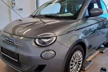 Fiat 500e 19.753 km 19.999 &euro; Zerbst / Anhalt 39261