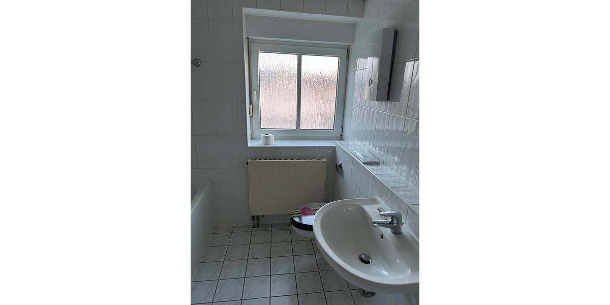 Dachgeschoßwohnung Plaidt - 3 Zimmer, 110 m&sup2;, 880&euro; | Angebot:24845358