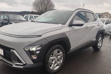 Hyundai KONA 9.895 km 30.990 &euro; Freyburg 06632