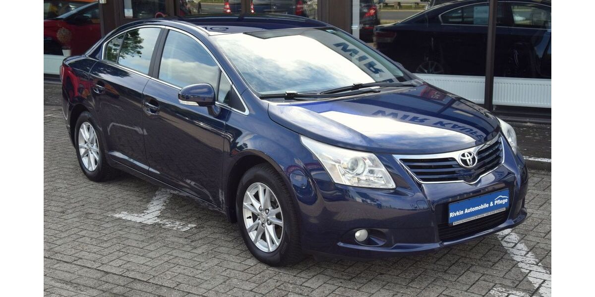 Toyota Avensis 139.980 km 5.990 &euro; Stuhr / Bremen-Brinkum 28816