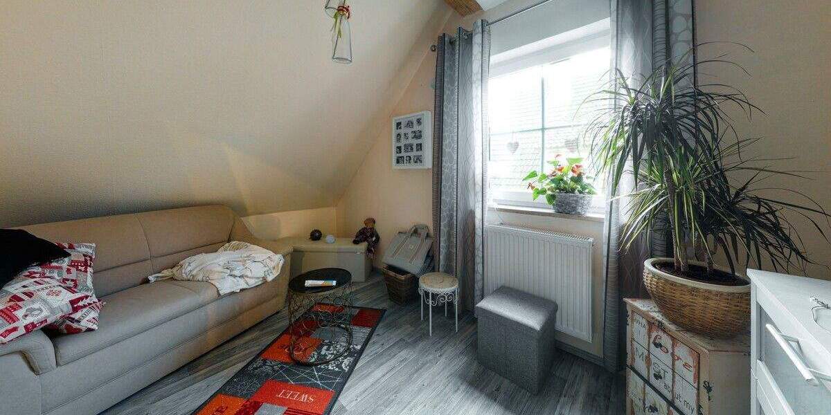 Doppelhaushälfte Wolframs-Eschenbach Eschenbach - 4 Zimmer, 104 m&sup2;, 329.000&euro; | Angebot:25732867