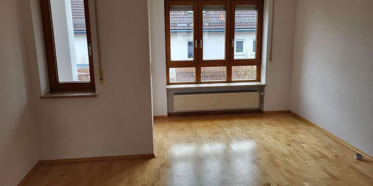 Etagenwohnung Weißenhorn - 3.5 Zimmer, 94 m&sup2;, 335.000&euro; | Angebot:25301107