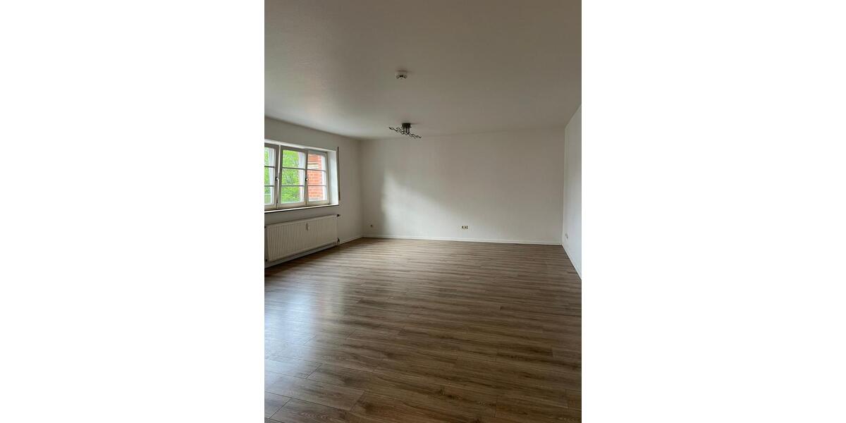Etagenwohnung Mönchengladbach Süd - 4 Zimmer, 115 m&sup2;, 270.000&euro; | Angebot:26398013