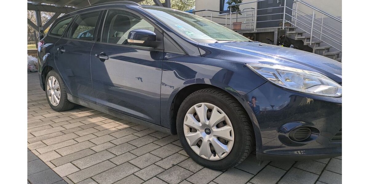 Ford Focus 244.000 km 2.999 &euro; Stadtroda 07646