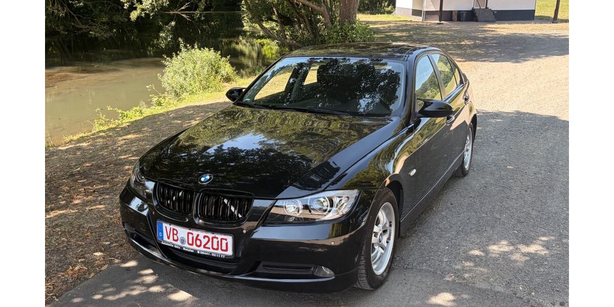 BMW 318 121.000 km 7.490 &euro; Nieder Gemünden 35329
