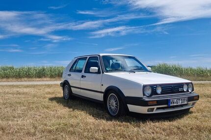VW Golf
