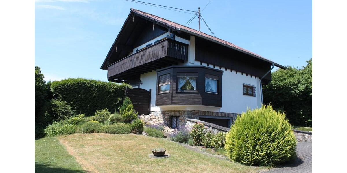 Einfamilienhaus Hundsangen - 5 Zimmer, 120 m&sup2;, 300.000&euro; | Angebot:26976744