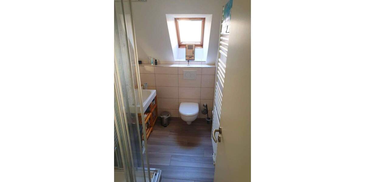 Etagenwohnung Leverkusen Rheindorf - 1 Zimmer, 46 m&sup2;, 155.000&euro; | Angebot:25409661