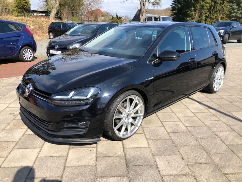 VW Golf 132.000 km 11.200 € Hechthausen 21755