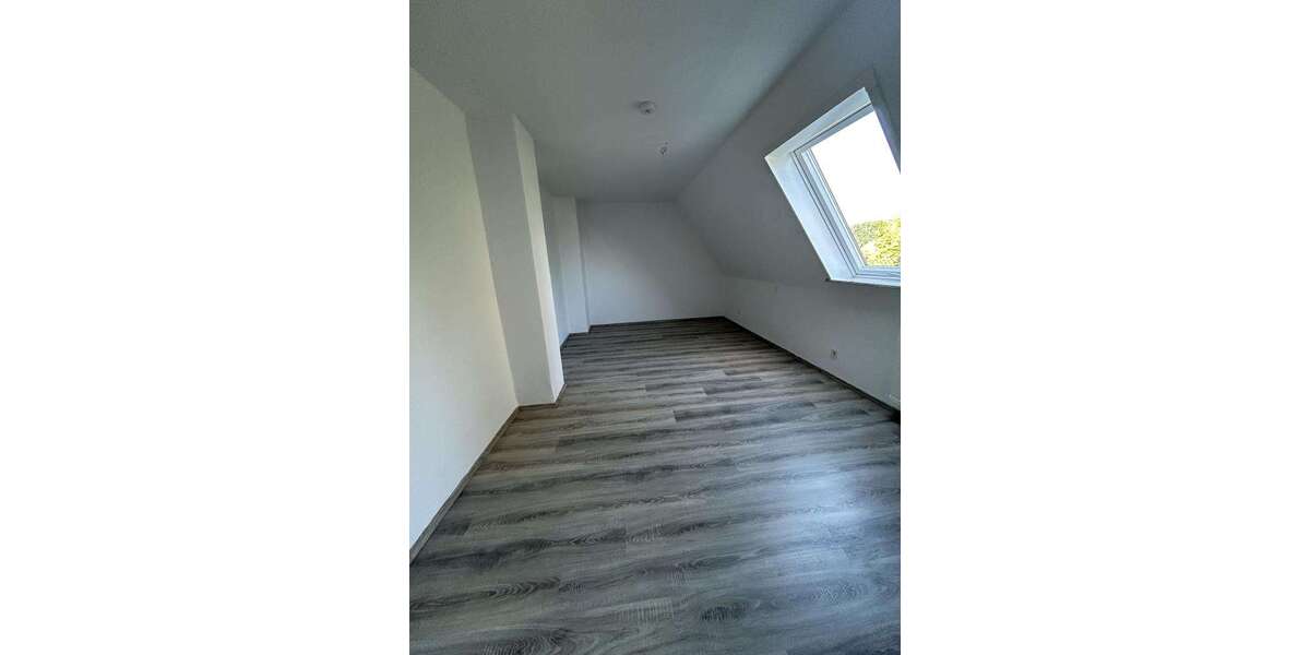 Etagenwohnung Wilhelmshaven Fedderwardergroden - 3 Zimmer, 60 m&sup2;, 304&euro; | Angebot:27286489