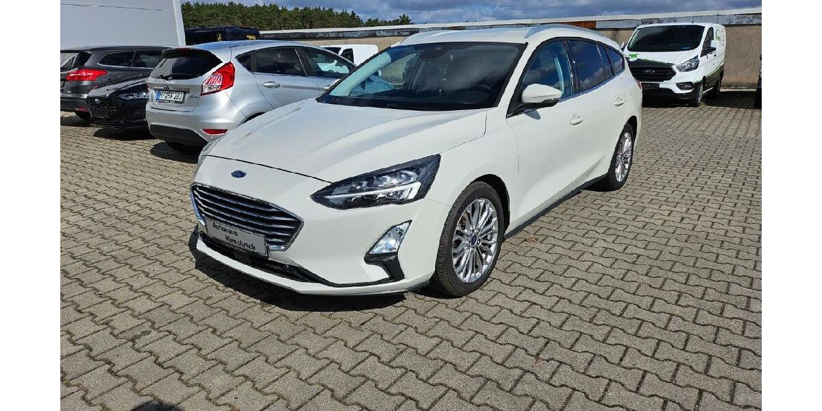 Ford Focus 77.500 km 14.990 &euro; Hoyerswerda 02977