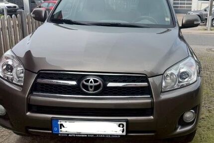 Toyota RAV 4 152.679 km 12.000 &euro; Bordelum 25852