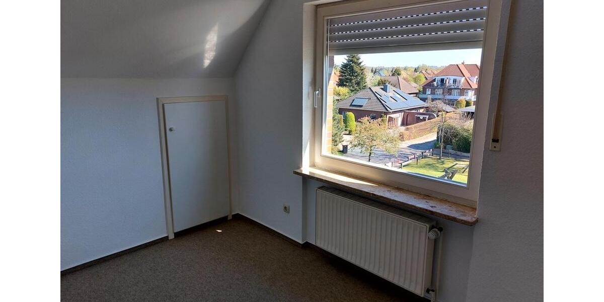 Dachgeschoßwohnung Varel - 2 Zimmer, 64 m&sup2;, 475&euro; | Angebot:26297082