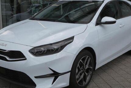Kia ceed / Ceed 6.990 km 24.363 &euro; Aschaffenburg 63741