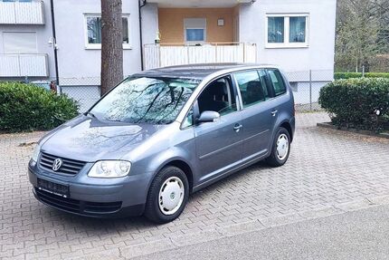 VW Touran 298.000 km 1.195 &euro; Sinsheim 74889