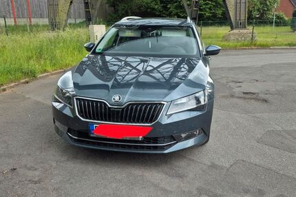 Skoda Superb 108.000 km 19.700 &euro; Osterrönfeld 24783