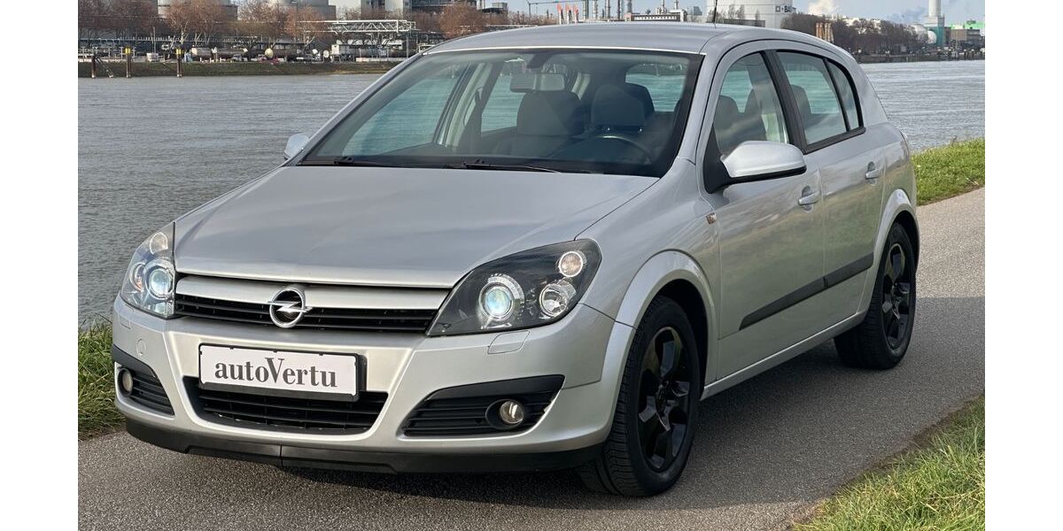 Opel Astra 175.000 km 2.999 € Mannheim I Baden-Württemberg 68169