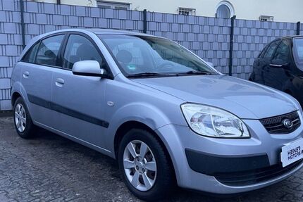 Kia Rio 150.000 km 3.190 € Pfungstadt 64319