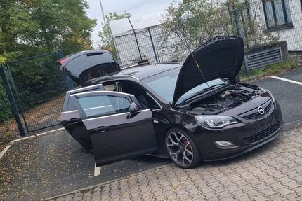 Opel Astra 166.000 km 7.300 € Eckental 90542