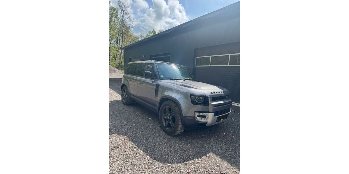 Land Rover Defender 25.341 km 78.000 &euro; Wurzen OT Kornhain 04808