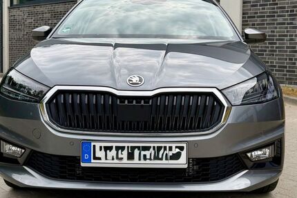 Skoda Fabia 5.800 km 23.100 &euro; Berlin 12355