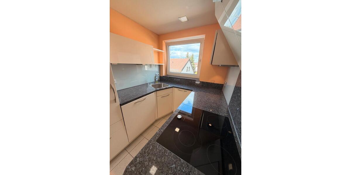 Etagenwohnung Villingen-Schwenningen Schwenningen - 2.5 Zimmer, 88 m&sup2;, 230.000&euro; | Angebot:27003088