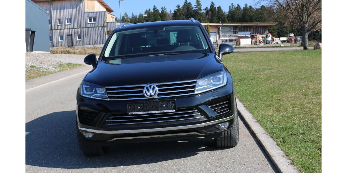 VW Touareg 142.000 km 24.990 &euro; Aichhalden-Rötenberg 78733