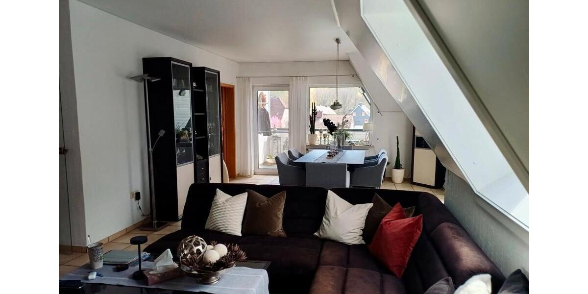 Einfamilienhaus Netphen - 2 Zimmer, 121 m&sup2;, 990&euro; | Angebot:26267434