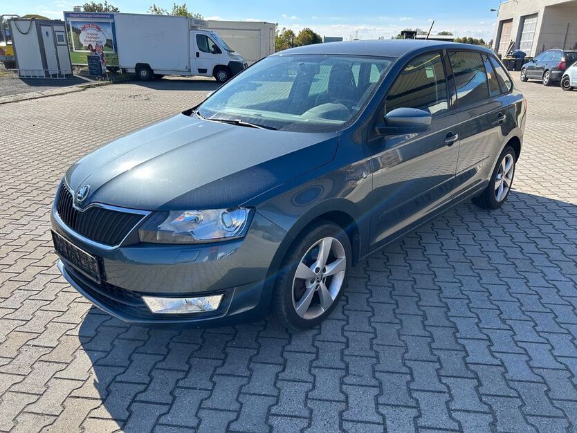 Skoda Rapid 105.161 km 7.350 € Bürgel OT Silbertal 07616