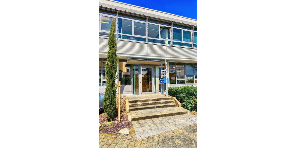 Gewerbeobjekt Kirchzarten - 2 Zimmer, 124 m&sup2;, 1.364&euro; | Angebot:25361205