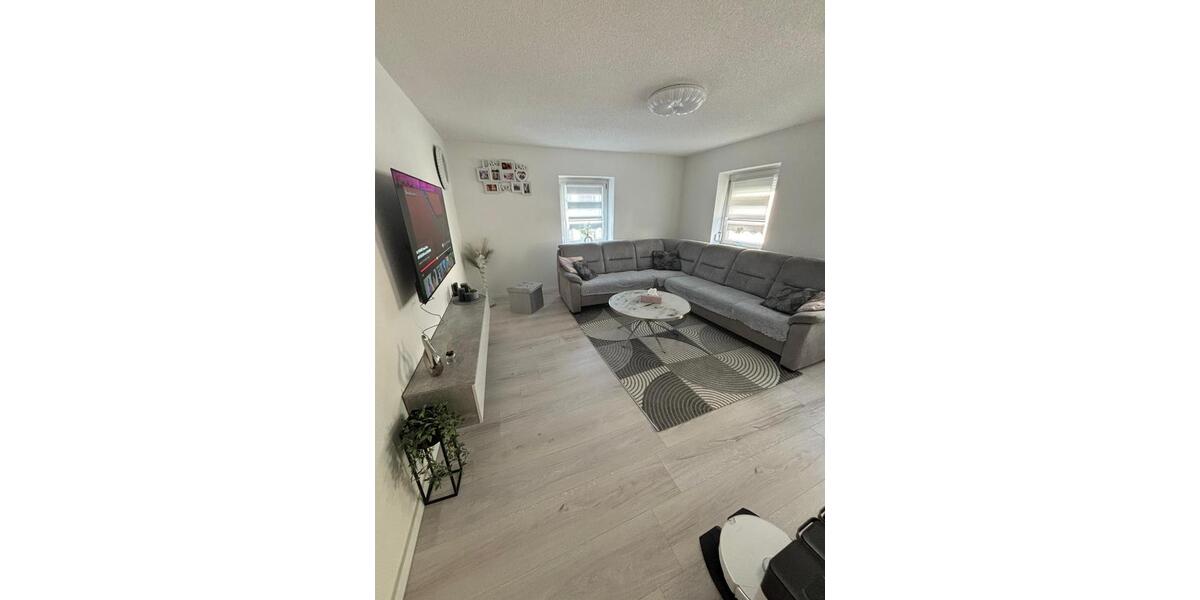 Reihenhaus Landau an der Isar - 5 Zimmer, 180 m&sup2;, 385.000&euro; | Angebot:25783224