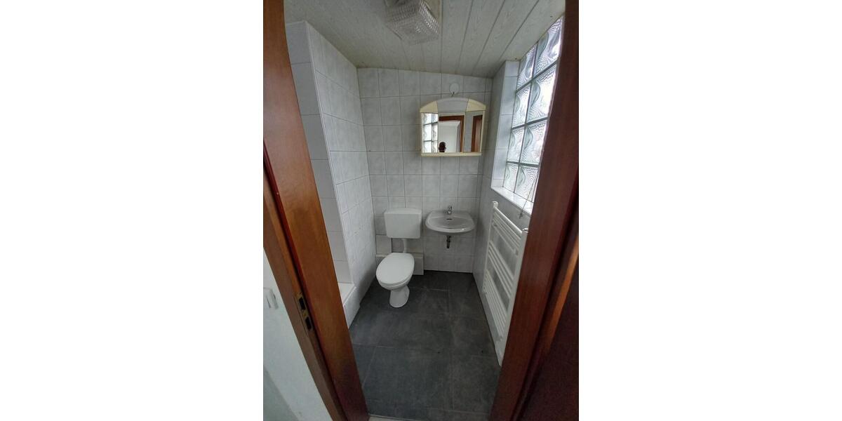 Etagenwohnung Neunkirchen - 1 Zimmer, 50 m&sup2;, 480&euro; | Angebot:24369677