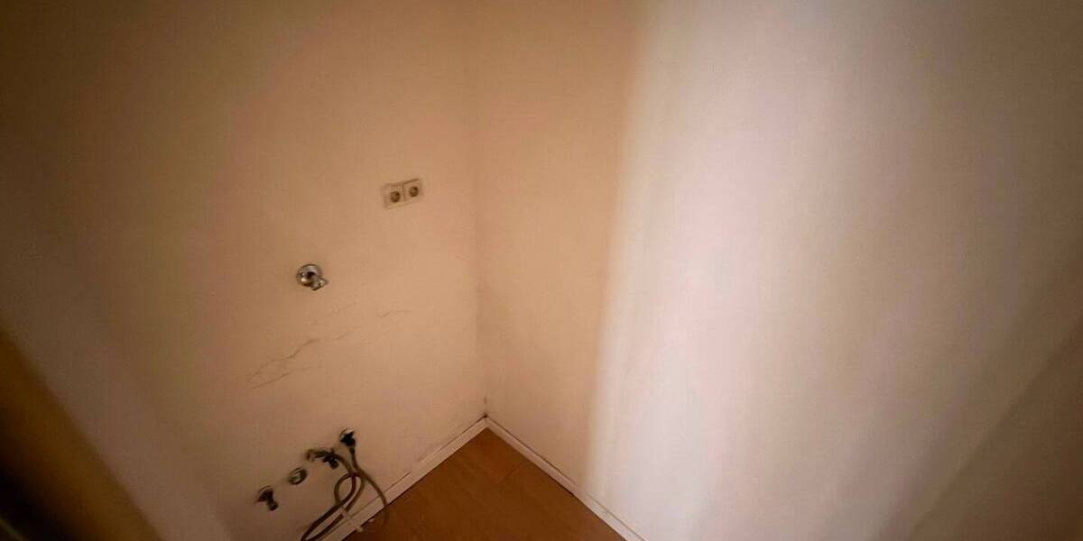 Etagenwohnung Gelsenkirchen Feldmark - 9 Zimmer, 169 m&sup2;, 1.490&euro; | Angebot:26853818